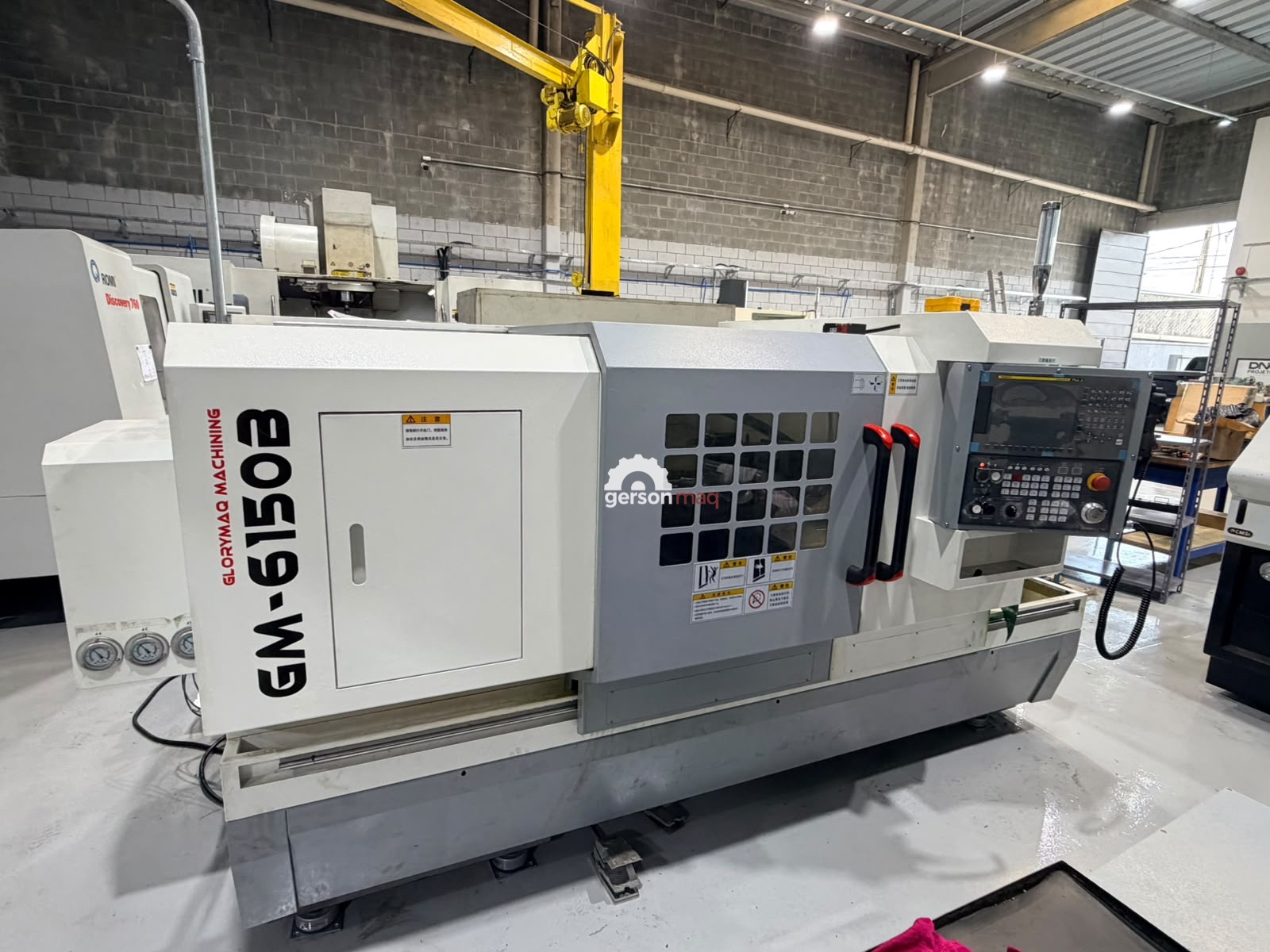 TORNO CNC GLORYMAQ GM-6150B - 2025 - 50 HRS DE USO - 500 X 1500 mm